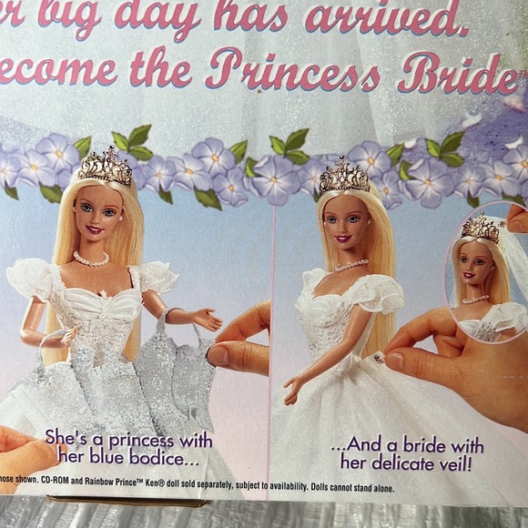 PRINCESS BRIDE BARBIE VINTAGE 2000 INTERCHANGEABLE DRESS AND MAGIC MIRROR - Picture 12 of 12